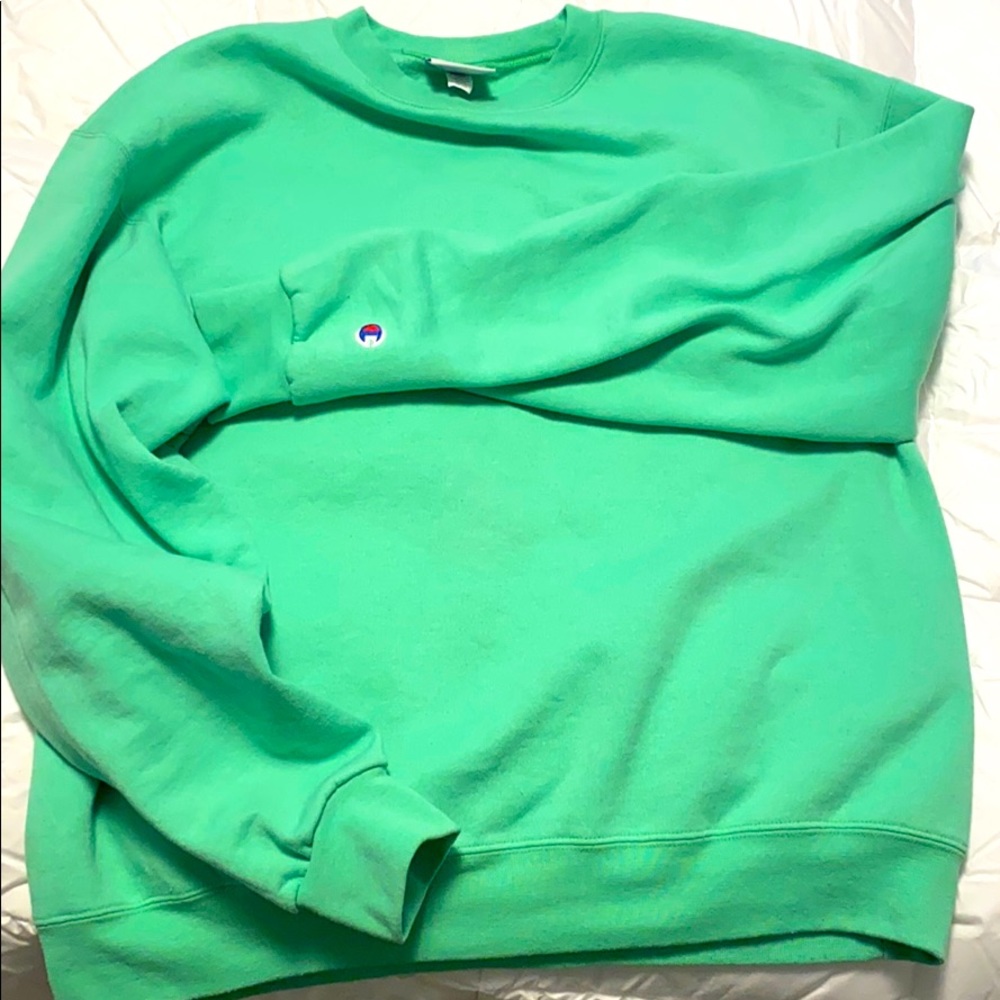 CUTE OVERSIZED GREEN CHAMPION SWEATSHIRT